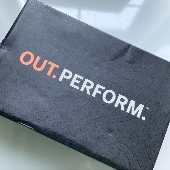 Merrell, NWB, Size 11 Men's black sneakers - Picture 11 of 11